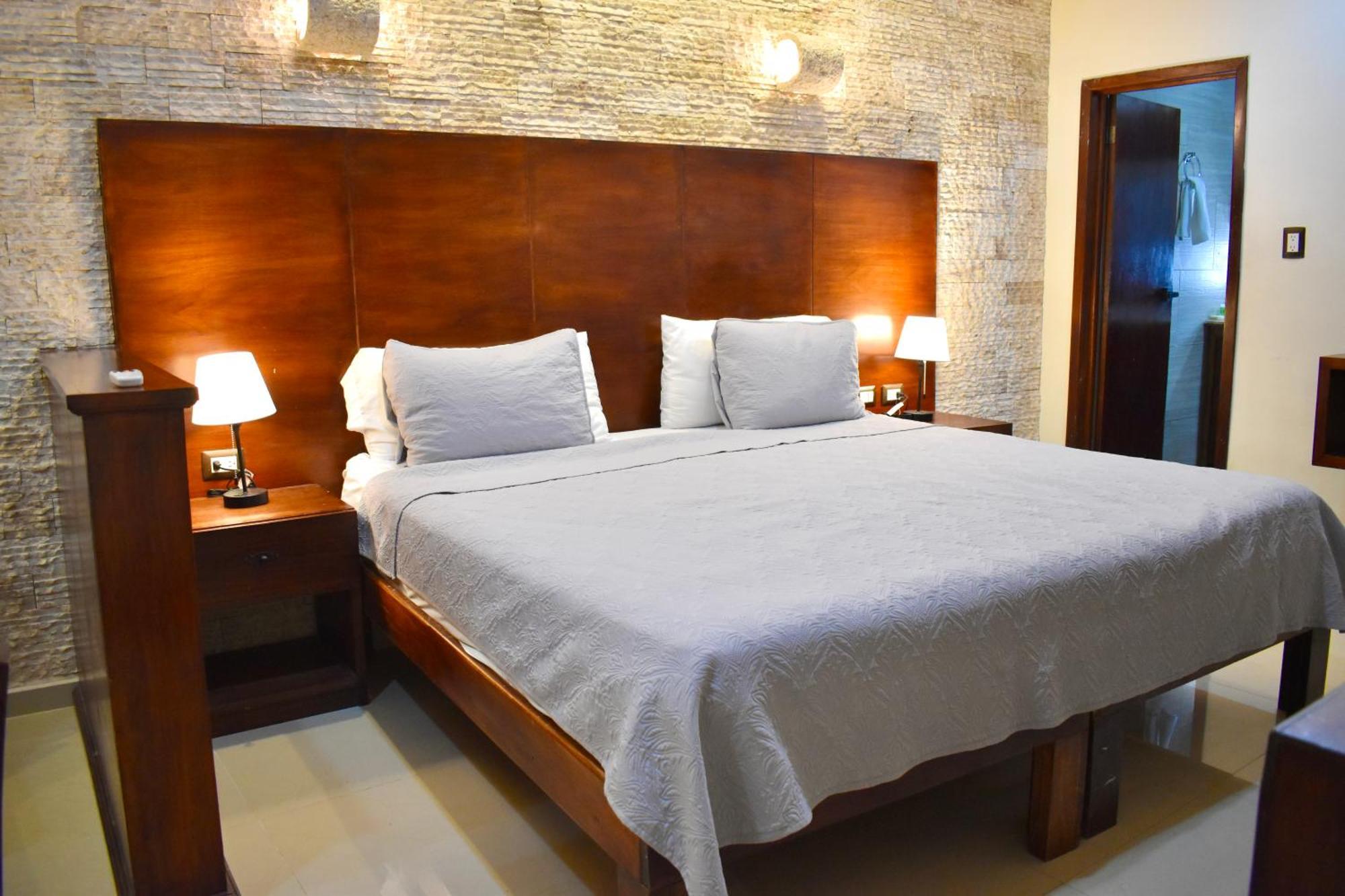 El Zaguan Colonial By Guruhotel Valladolid  Eksteriør bilde