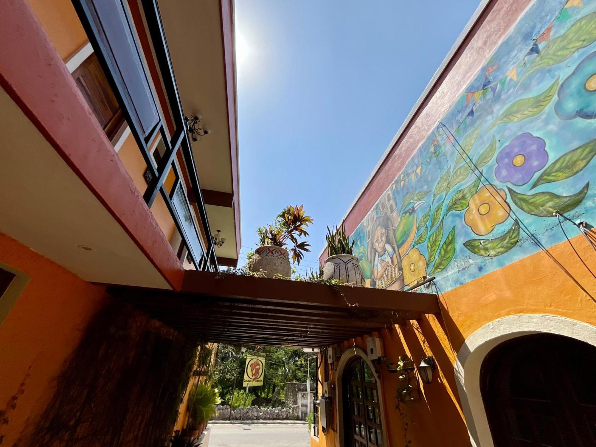 El Zaguan Colonial By Guruhotel Valladolid  Eksteriør bilde
