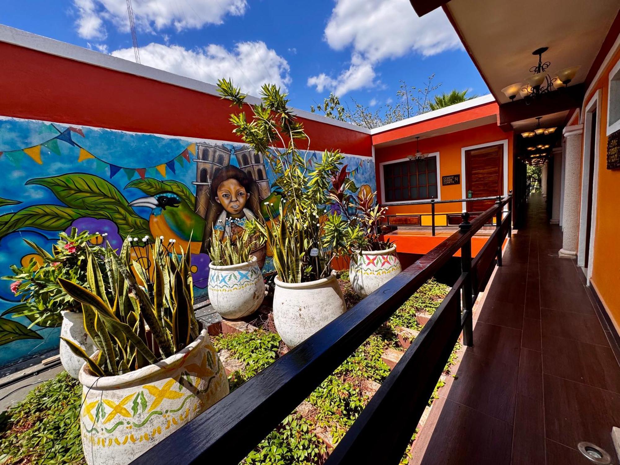 El Zaguan Colonial By Guruhotel Valladolid  Eksteriør bilde
